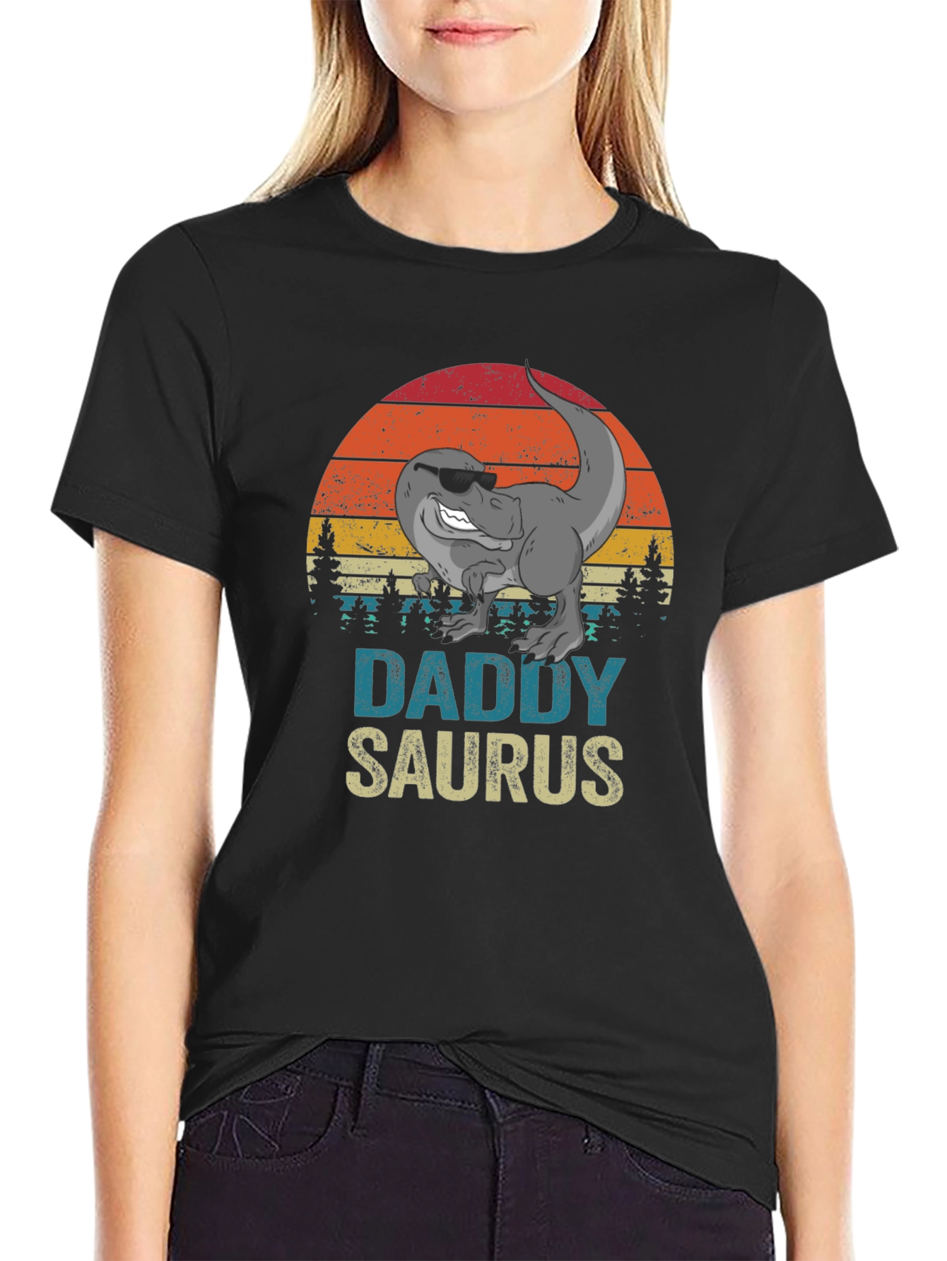Daddy Saurus T-Shirt - Retro Dinosaur Dad Tee