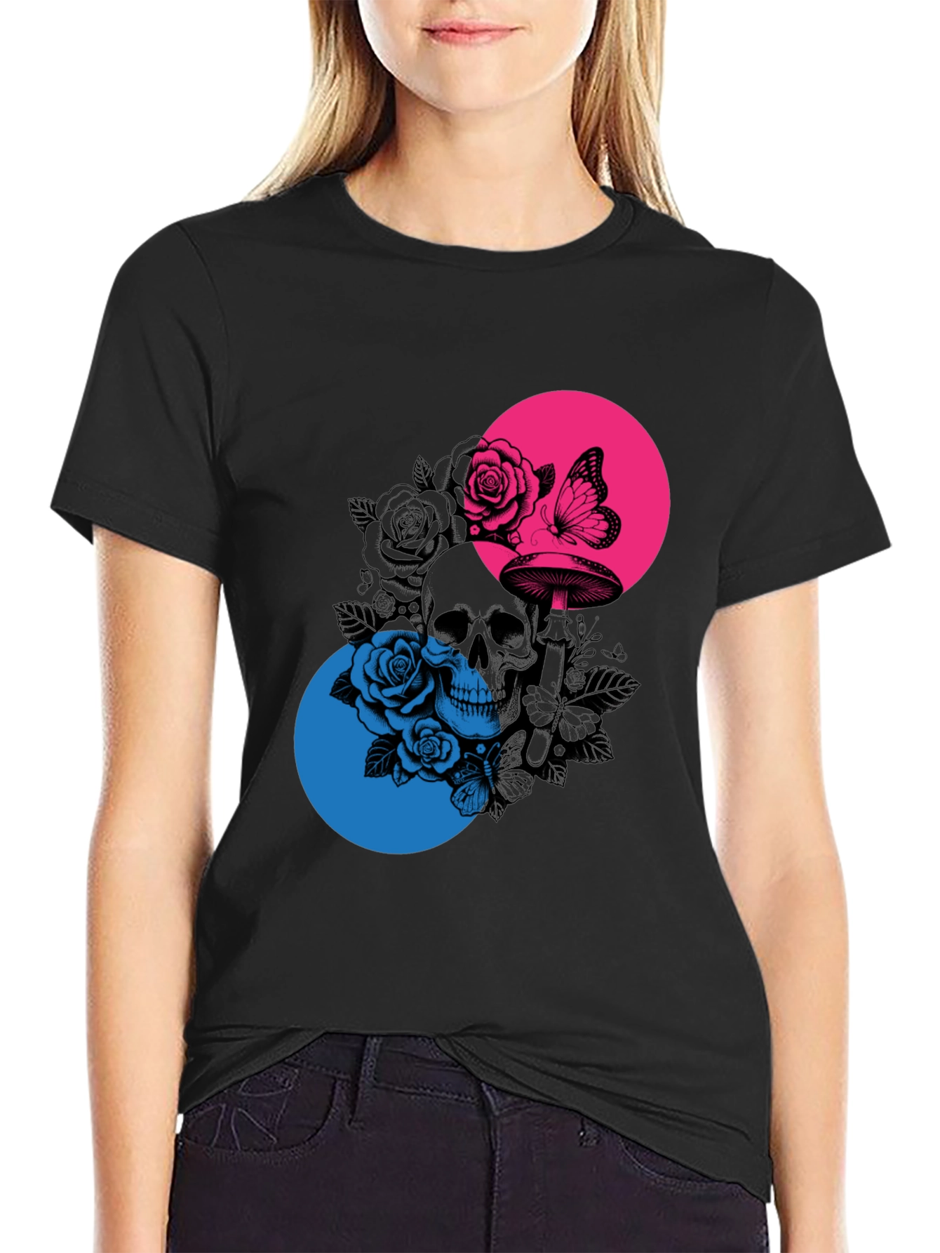 Skull & Roses Graphic Tee