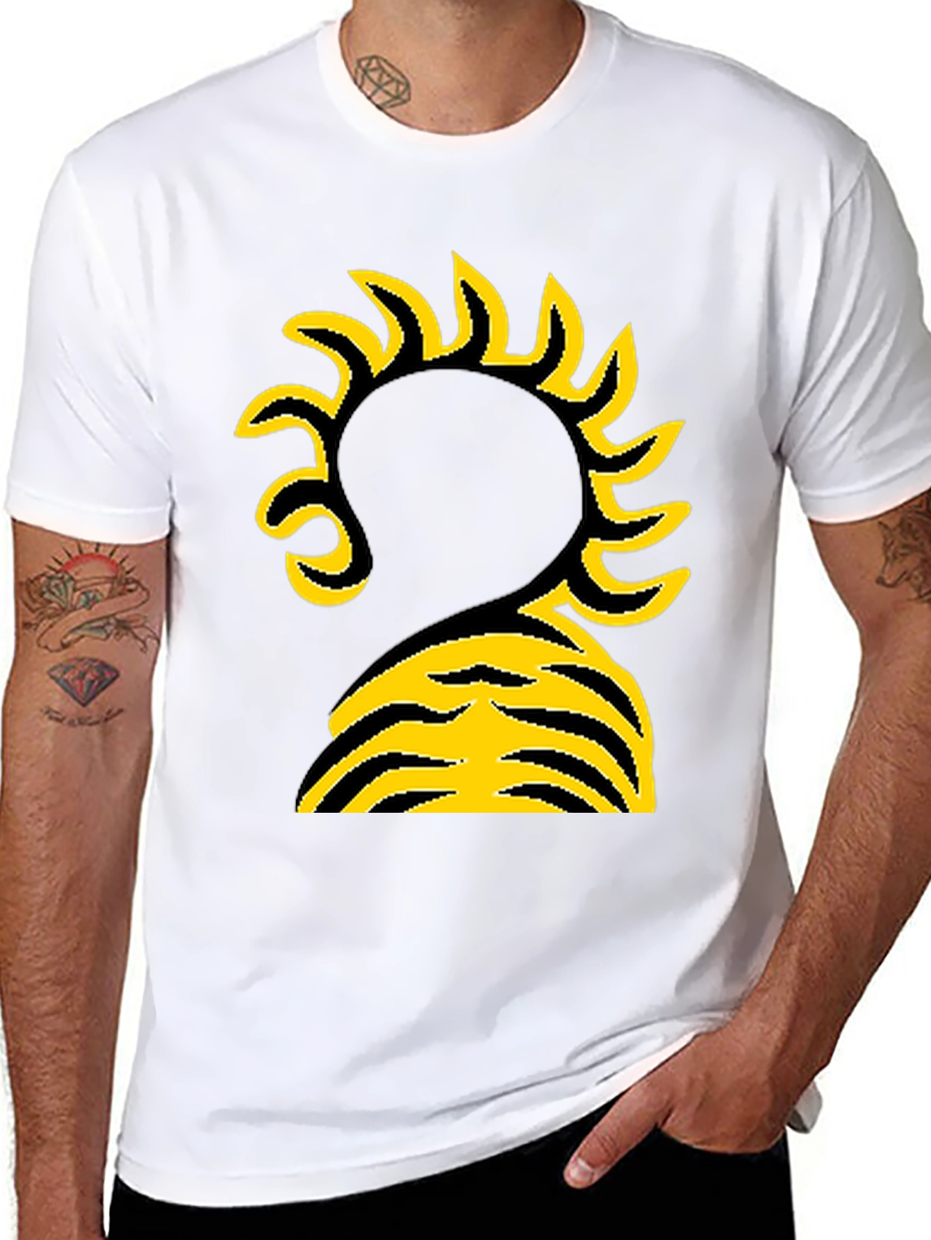 Abstract Sun Graphic Black T-Shirt