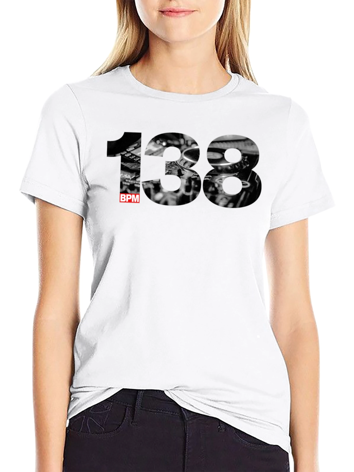DJ Mixer 138 BPM T-Shirt - Music Lovers Tee
