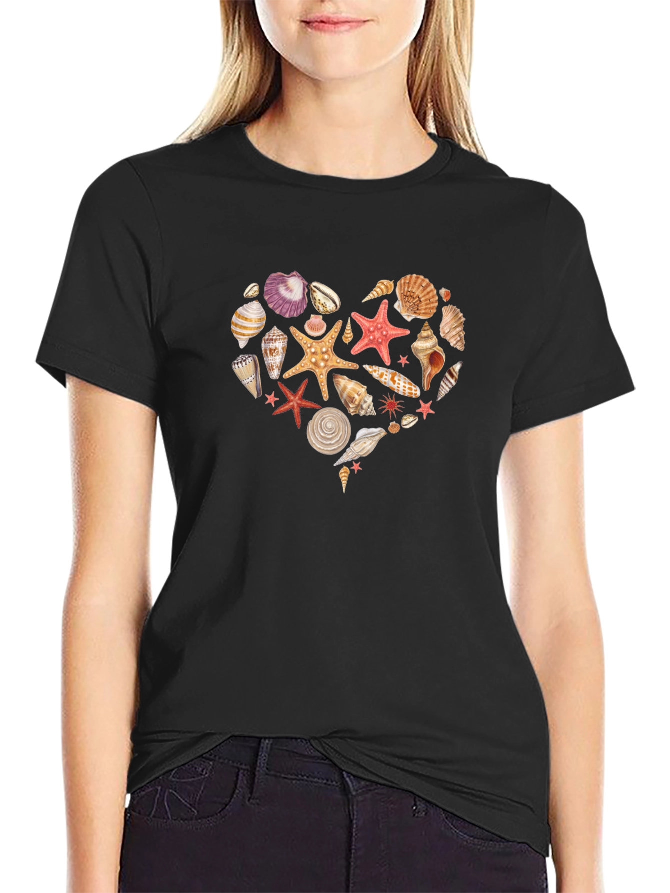 Seashell Heart Graphic Black T-Shirt