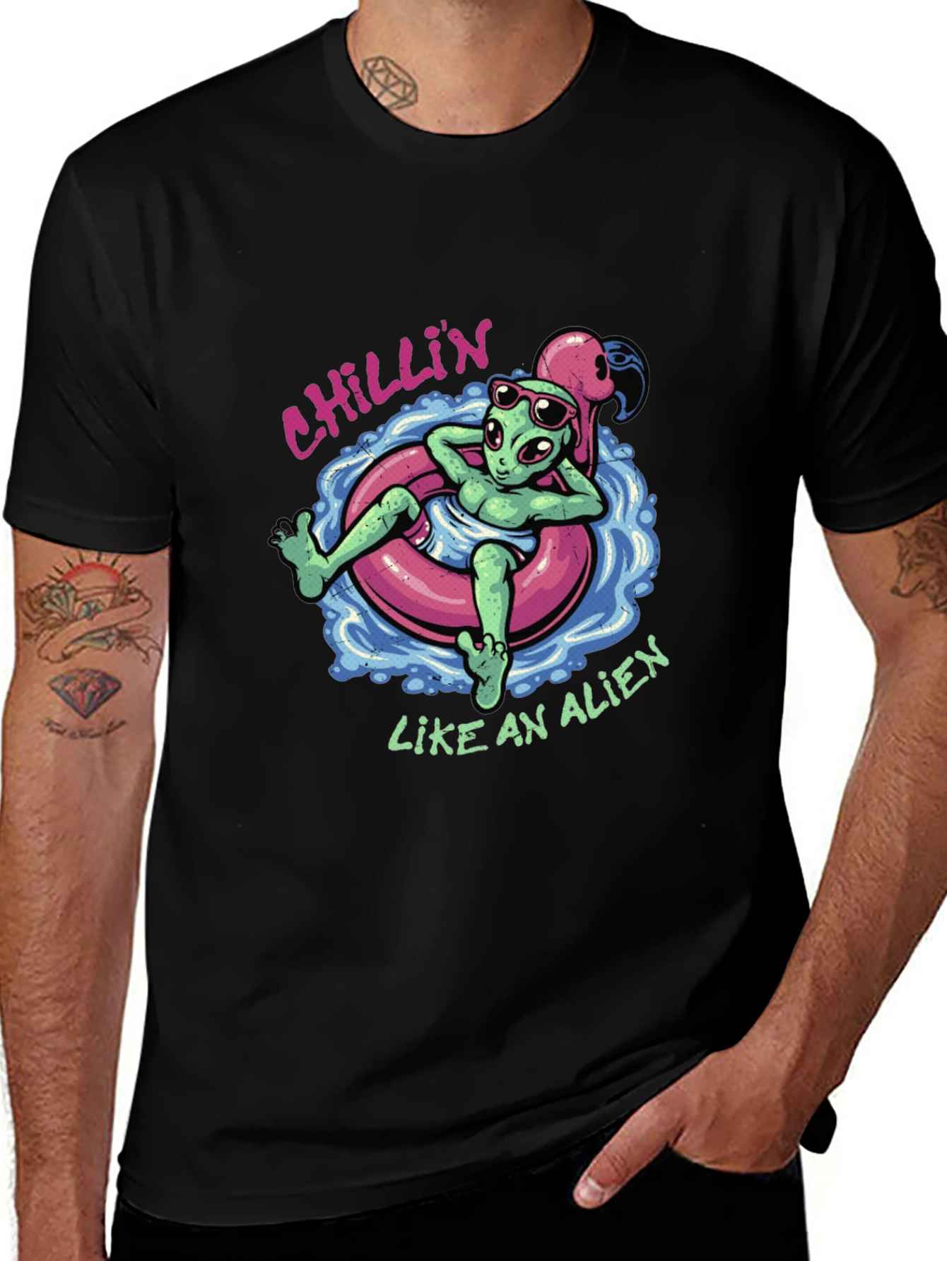 Chillin Alien Graphic T-Shirt - Summer Relax Vibes