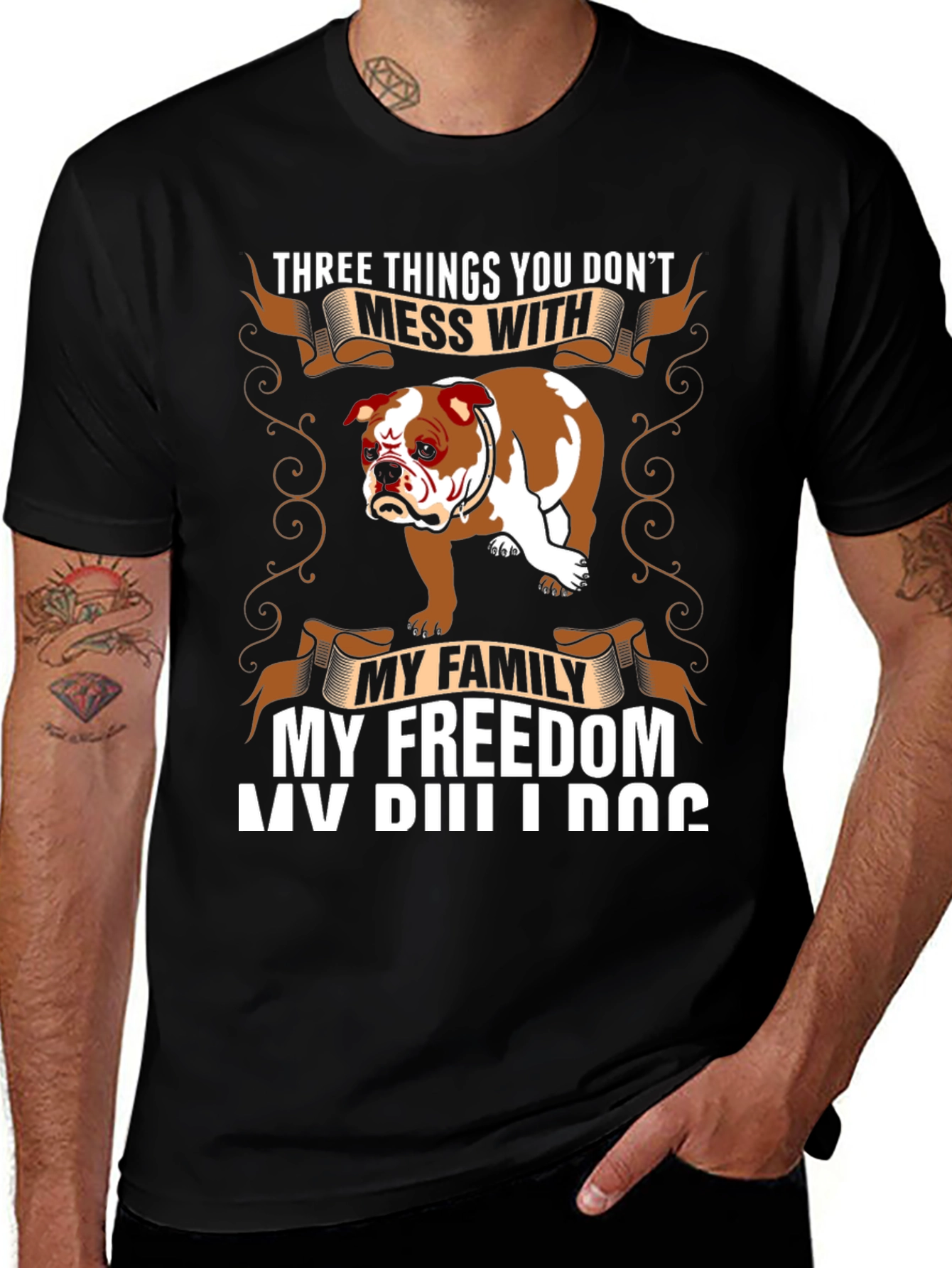 Bulldog Tee: Dont Mess With My Family Freedom Dog