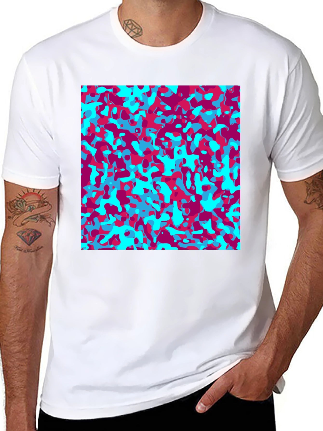 Abstract Camo Print T-Shirt - Stylish Graphic Tee