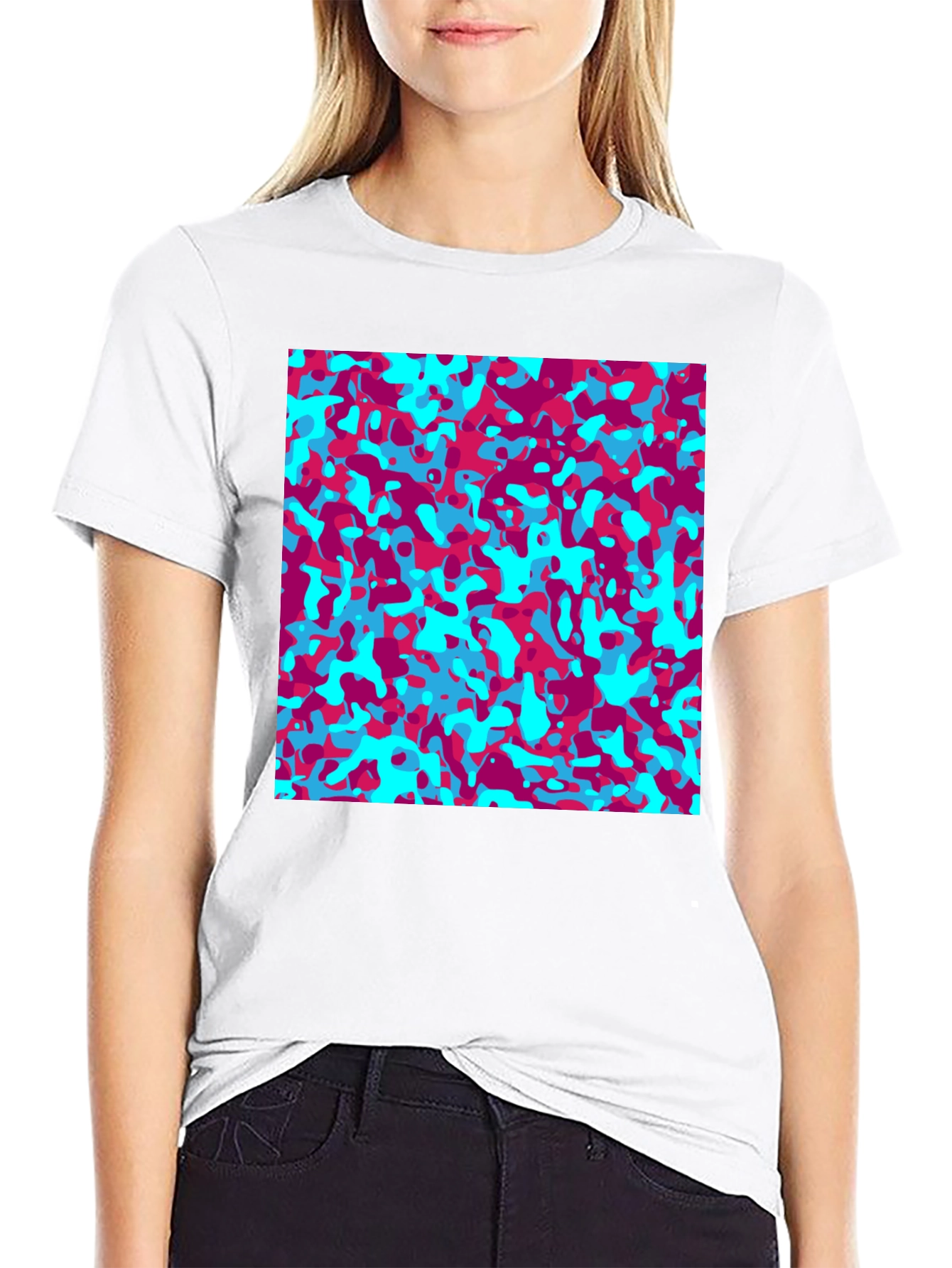 Abstract Camo Print T-Shirt - Stylish Graphic Tee