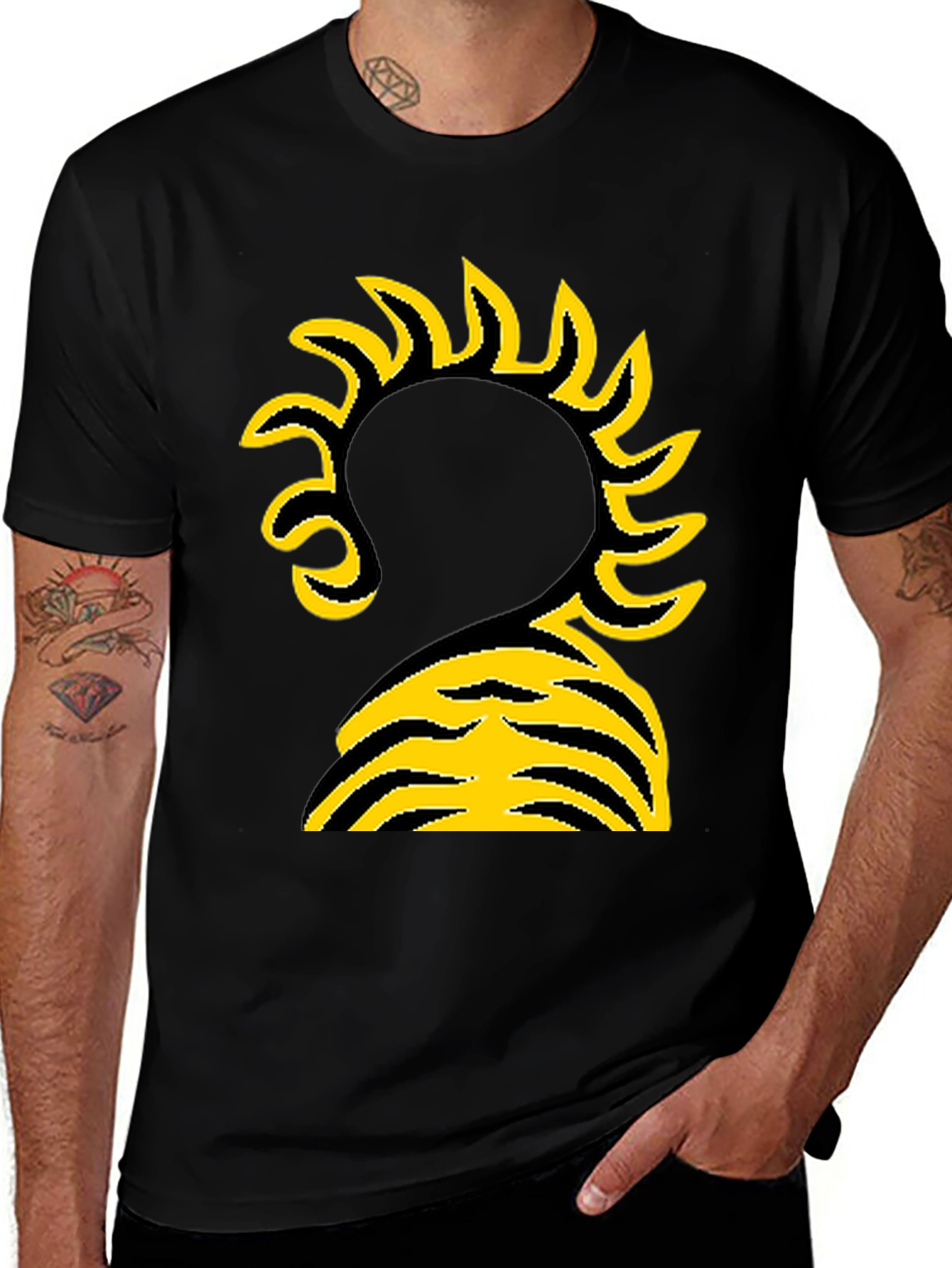Abstract Sun Graphic Black T-Shirt