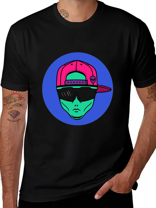 Cool Alien Graphic Tee - Trendy Black T-Shirt