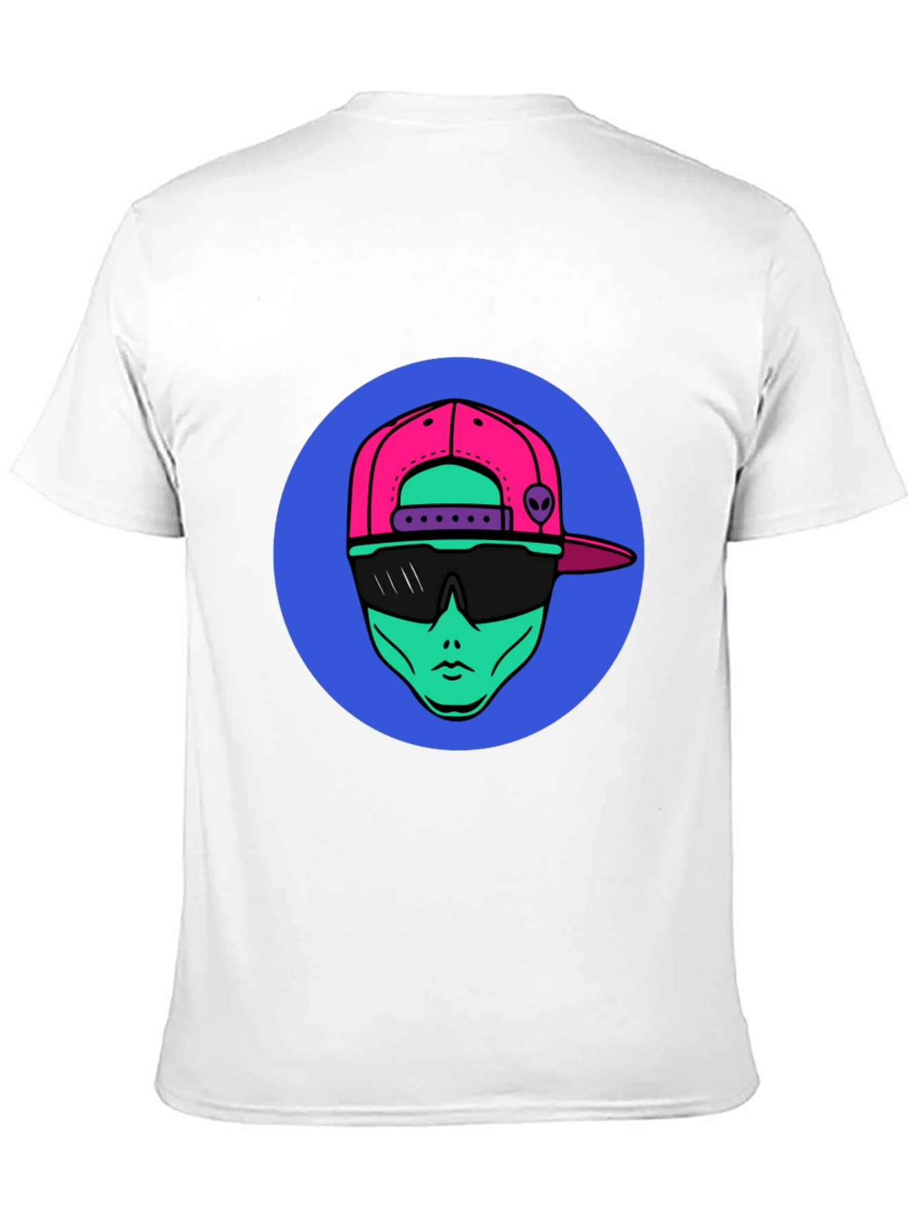 Cool Alien Graphic Tee - Trendy Black T-Shirt