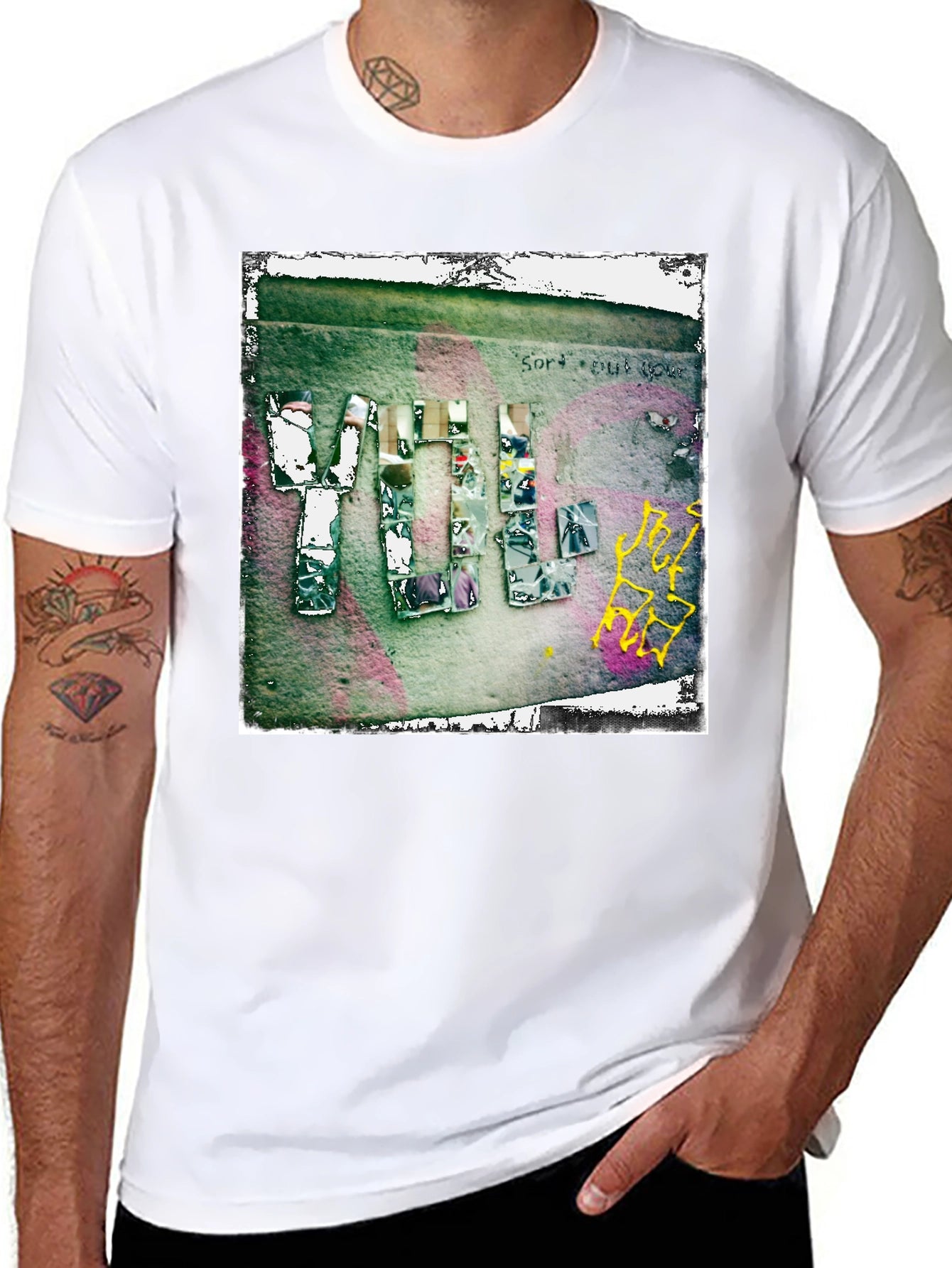 Abstract Graphic Print Crew Neck T-Shirt